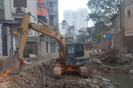 Dự án thoát nước tắc... mặt bằng