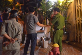 Hai người đàn ông cãi vã lớn tiếng, một người bị đâm tử vong