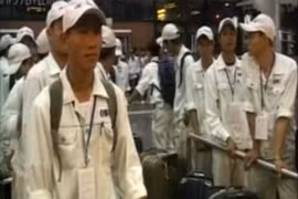 Miễn xử phạt lao động bất hợp pháp về nước trước 31-12-2015