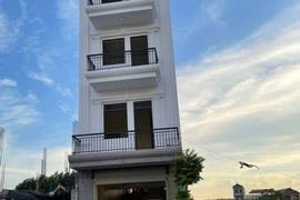 Nguy cơ cháy nổ từ việc “câu” điện tại khu đô thị hiện đại 