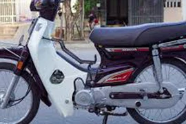 Tìm chủ sở hữu 5 xe máy và thông báo truy tìm người liên quan