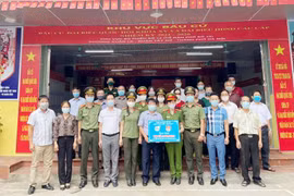  Hội phụ nữ Cụm thi đua số 8, Công an thành phố Hà Nội sẵn sàng cho ngày bầu cử