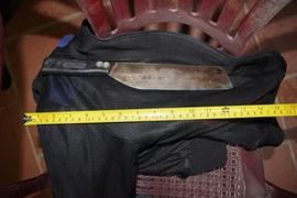 Bắt đối tượng nghi "ngáo đá", cầm dao đe dọa cô gái đi tập thể dục buổi tối 