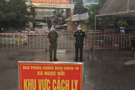 Lực lượng Công an kiểm soát chặt khu vực phong tỏa tại Bệnh viện Đa khoa nông nghiệp 