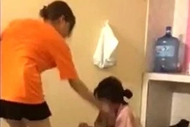 Xử lý nhóm đối tượng lột đồ cô gái quay clip làm nhục 