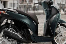 Tìm chủ nhân chiếc xe máy SH màu xanh