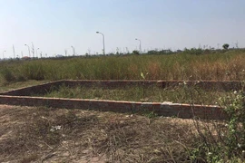 Tìm người liên quan vụ mua bán nhà ở tại dự án C1B, C2A Khu đô thị Đại học Vân Canh 