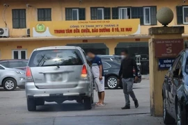 Điều tra, làm rõ đối tượng liên quan vụ ẩu đả tại điểm đăng ký xe quận Hoàng Mai