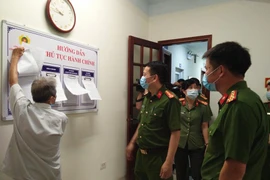 Công an thành phố Hà Nội kiểm tra công tác triển khai Luật cư trú và “làm sạch” dữ liệu dân cư