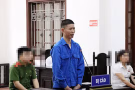 Đối tượng dùng súng nhựa đe dọa nhân viên cướp tiền ngân hàng 