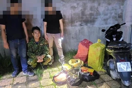 Tiếp tay cho đối tượng người nước ngoài tiêu thụ hàng quốc cấm