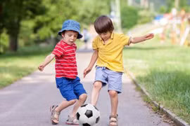 Vận động giúp trẻ học tốt hơn