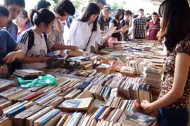 "Sách và Di sản"