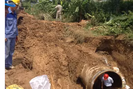 Đường nước sông Đà vỡ lần thứ 13: Cắt nước luân phiên nhiều khu vực