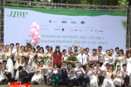 50 cặp cô dâu chú rể tranh tài "Marathon tình yêu và thuẻ thách"