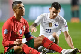 Ronaldo vẫn là cầu thủ nhỏ của những trận đấu lớn