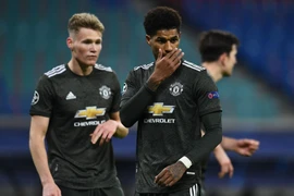 Thua cay đắng, M.U bị hất cẳng khỏi Champions League
