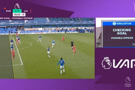 Liverpool mất chiến thắng trước Everton vì sai lầm của VAR?