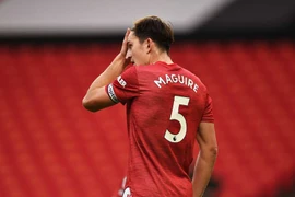 [ẢNH] Hàng thủ M.U đã "tấu hài" thế nào trong trận thua thảm Tottenham?