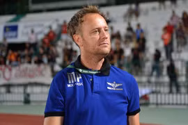 HLV người Brazil nhận nửa tỷ đồng/tháng của CLB TP.HCM là ai?