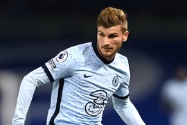 Timo Werner nghi nhiễm Covid-19, Chelsea lo sốt vó