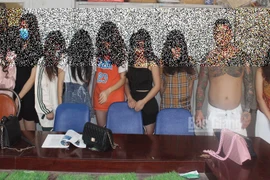 Phát hiện nhiều đôi nam nữ thanh niên dương tính với ma túy trong nhà nghỉ 