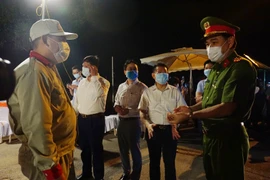 Thước đo quan trọng đối với mỗi cán bộ, chiến sỹ là làm việc để người dân hài lòng 