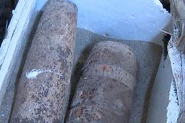 Giao nộp hơn 2 tấn đầu đạn cho cơ quan chức năng 