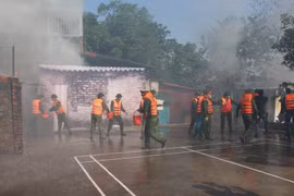 Diễn tập ứng cứu phòng chống thiên tai và tìm kiếm cứu nạn 