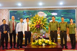 Giám đốc Công an Hà Nội tiếp đoàn Cộng đồng Tin Lành Hà Nội