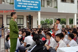 Học sinh được trang bị kỹ năng phòng chống bạo lực học đường 