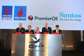 Chào đón dòng dầu đầu tiên từ mỏ Chim Sáo