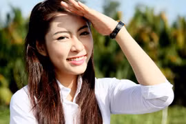 "Điệp vụ chân dài"- bộ phim về góc khuất "chân dài đi khách"