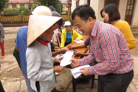 Honda Việt Nam chia sẻ cùng đồng bào lũ lụt các tỉnh miền Trung