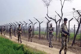 Giao tranh tại biên giới Ấn Độ-Pakistan làm gần 50 người thương vong