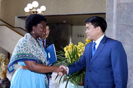 Chủ tịch UBND TP Hà Nội Nguyễn Đức Chung tiếp Giám đốc Ngân hàng Thế giới tại Việt Nam