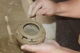 Gốm quý biết thải độc rượu lo thất truyền