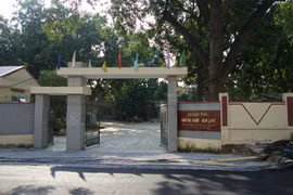 Nữ sinh bất ổn tâm lý vì bị tát 11 cái trước lớp