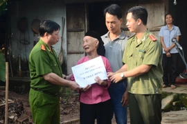 Khởi công nhà nhân ái tặng thân nhân liệt sỹ CAND