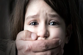 Hình phạt lạ cho kẻ hiếp dâm trẻ em