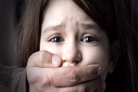 Hình phạt lạ cho kẻ hiếp dâm trẻ em