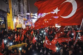 Hà Lan - Thổ Nhĩ Kỳ: Căng thẳng ngoại giao chưa có dấu hiệu "hạ nhiệt"