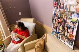 Bé sơ sinh chào đời sau khi thai phụ chết não