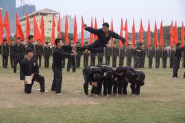 Một phút cũng luyện, một giây cũng rèn