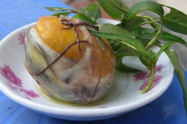 Trứng vịt lộn - bổ dưỡng quá hóa sinh bệnh