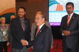 Chủ tịch Quốc hội Nguyễn Sinh Hùng được bầu làm Chủ tịch Đại hội đồng