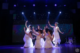 Gửi gắm thanh xuân trong sự kiện tri ân sinh viên năm cuối Đại học Kinh tế Quốc dân