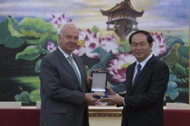 Bộ trưởng Trần Đại Quang tiếp Đại sứ đặc mệnh toàn quyền Liên bang Nga và Hungary 