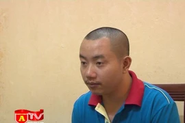 Đánh tráo 42 chiếc điện thoại thành gạch 