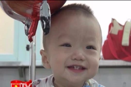 Tết thiếu nhi chan chứa nghĩa tình